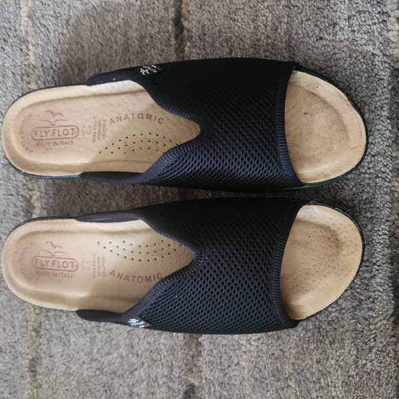 Women's Black Slide Wedge Sandals - Picture 2 of 6